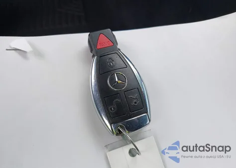 2015 Mercedes-Benz E 550 из США, поврежденный, VIN WDDKK7DF7FF305095